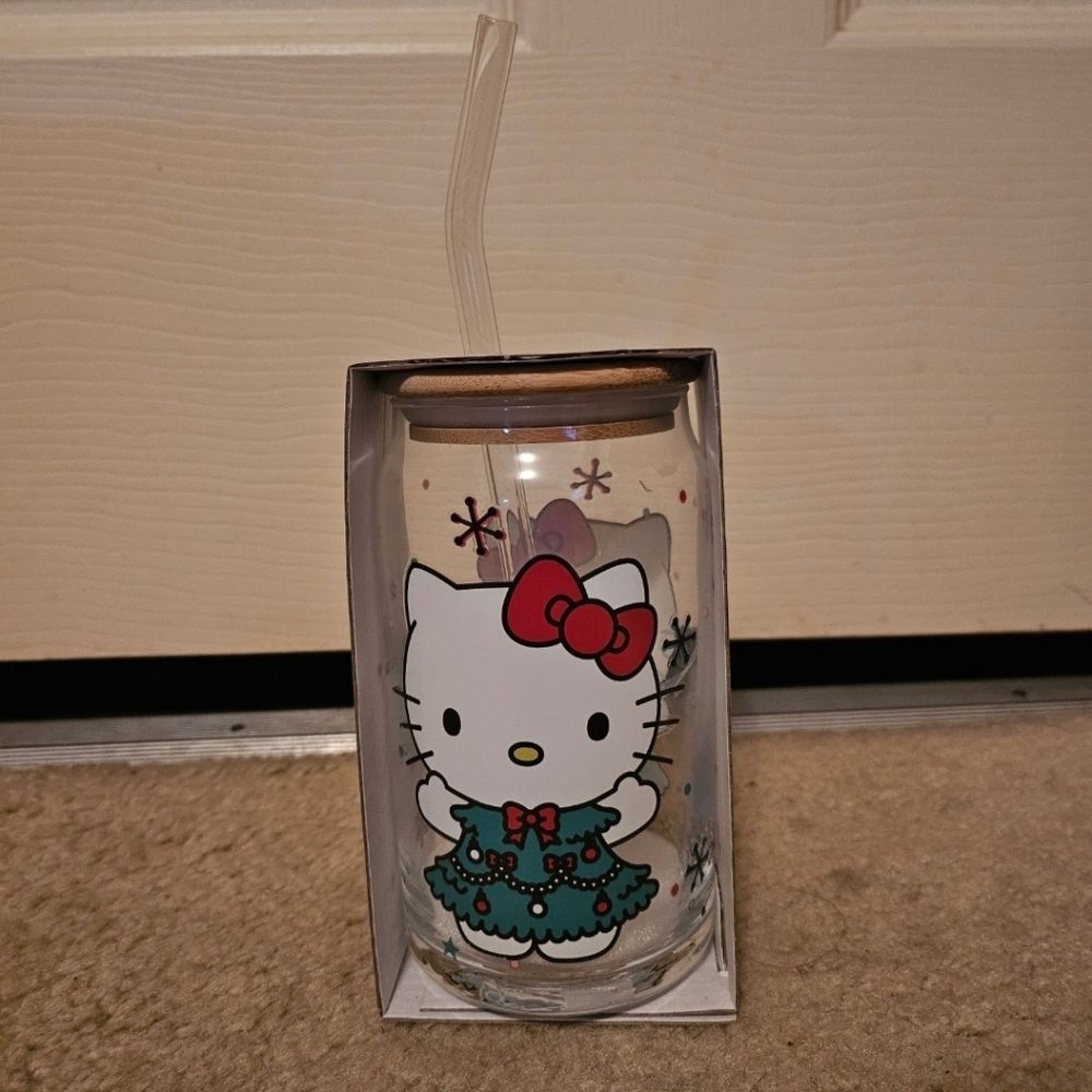 Hello kitty Glass Cup Sanrio Hello Kitty christmas Glass straw lid tumbler Cup